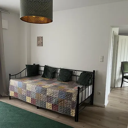 Апартаменты Brauel Am Nordpfad Zevener Geest - Ruhige, Moderne 2 Wohnung, Ladestation, Parkplatz, Wlan, Garten Цевен