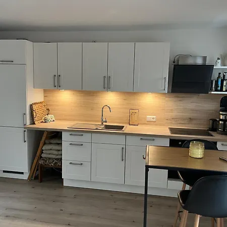 Brauel Am Nordpfad Zevener Geest - Ruhige, Moderne 2 Wohnung, Ladestation, Parkplatz, Wlan, Garten * Цевен